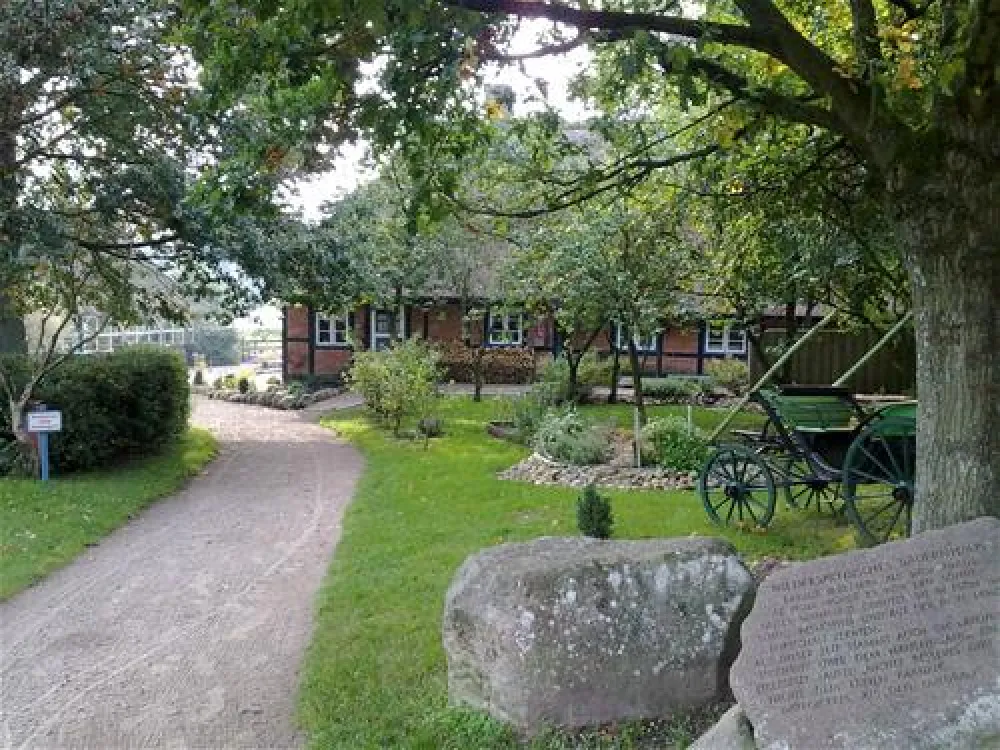 Naturcamping Seekamp  (Große Plöner See)