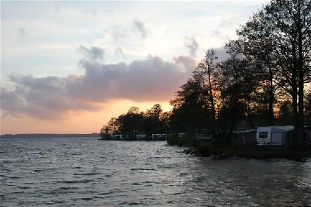 Naturcamping Seekamp  (Große Plöner See)