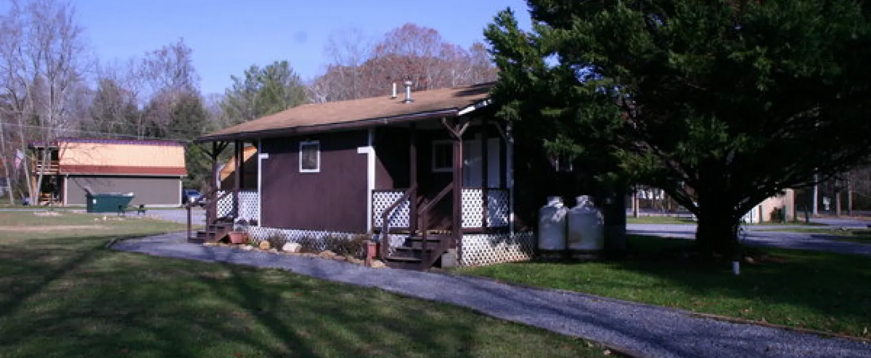 Buckhorne Country Store and Campground