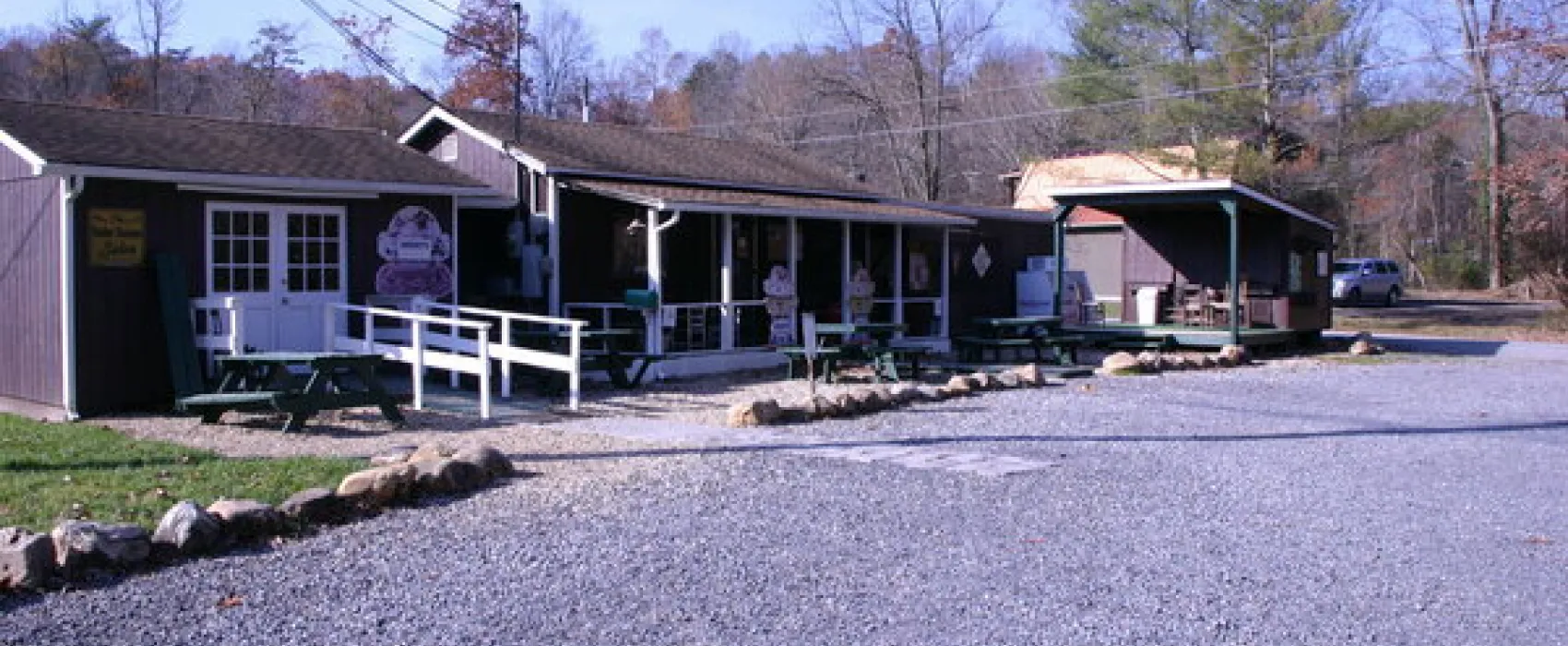 Buckhorne Country Store and Campground