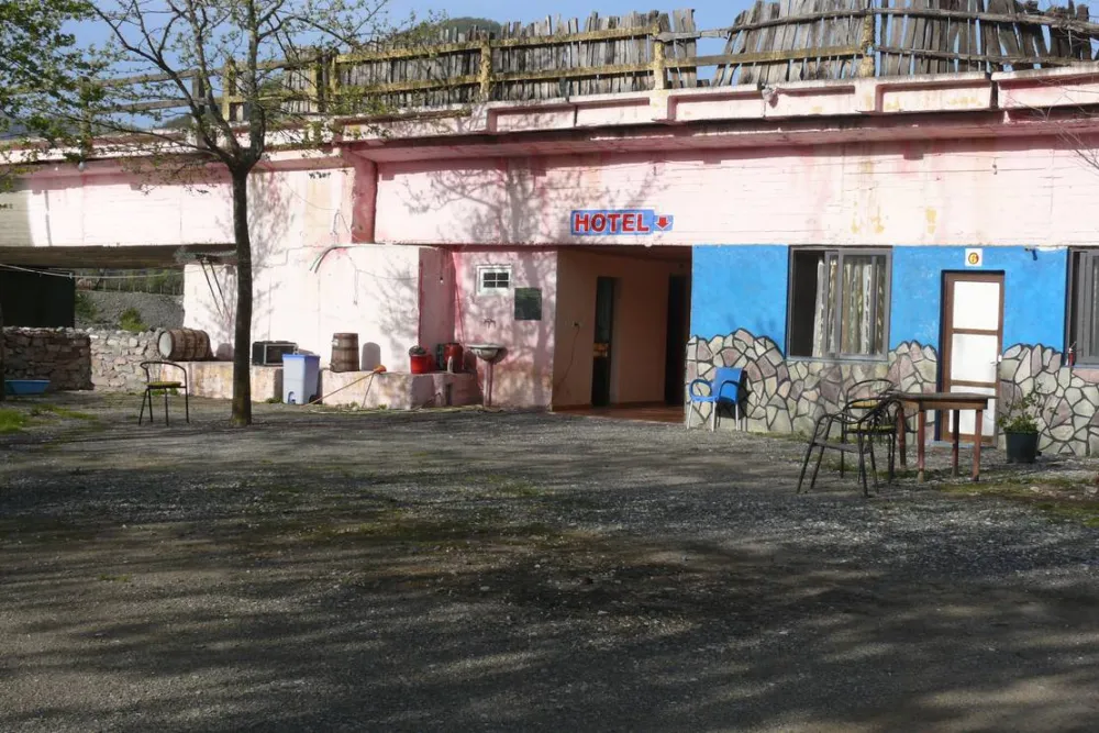 Natura Bar Restaurant Camping