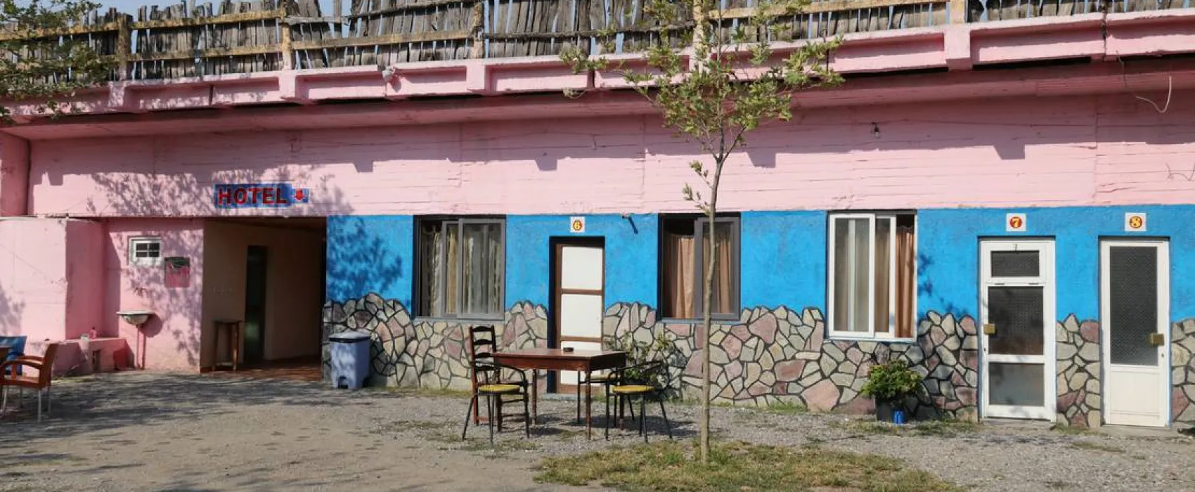 Natura Bar Restaurant Camping