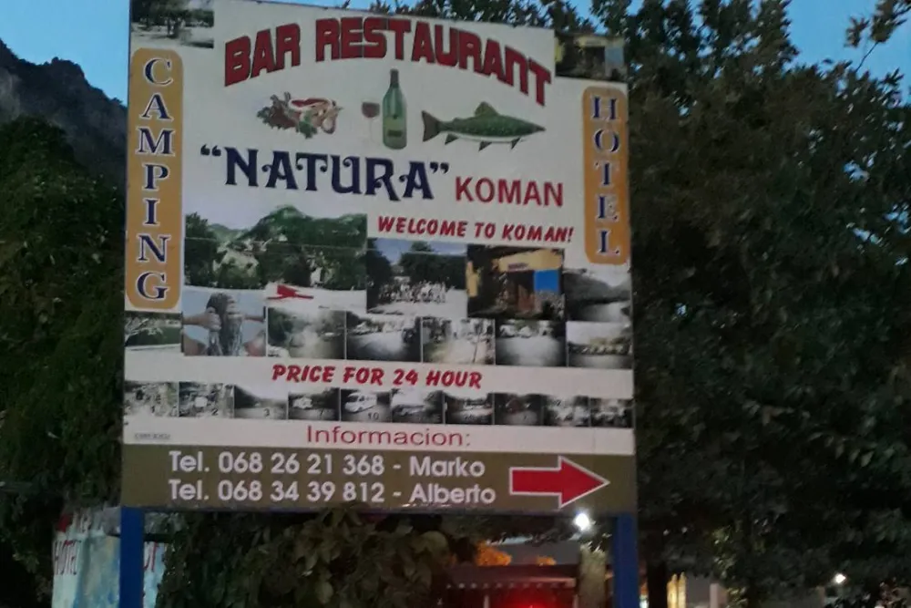 Natura Bar Restaurant Camping