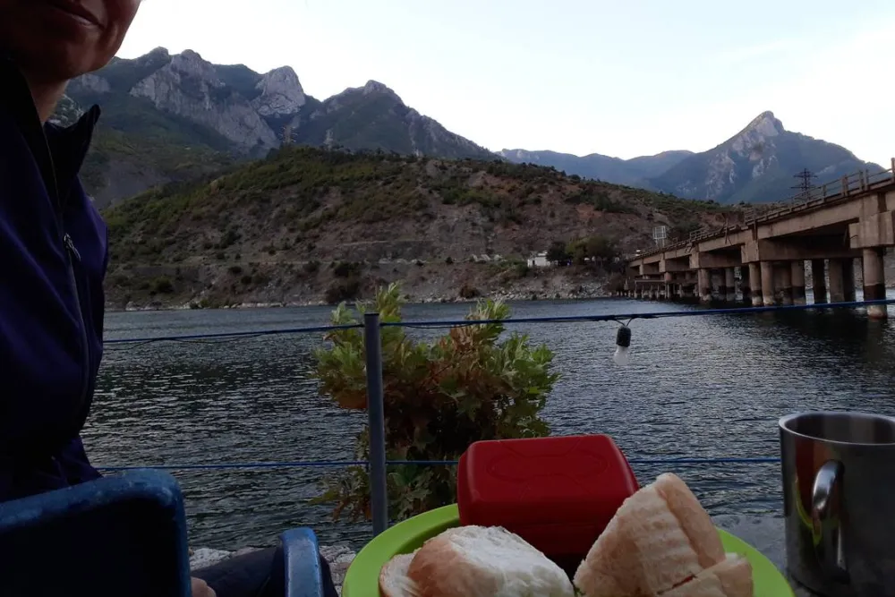 Natura Bar Restaurant Camping