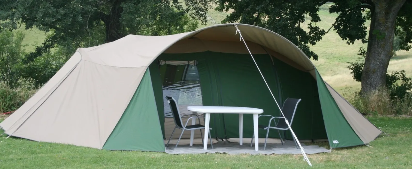 Huis op de Heuvel / Casa del Poggio + app.