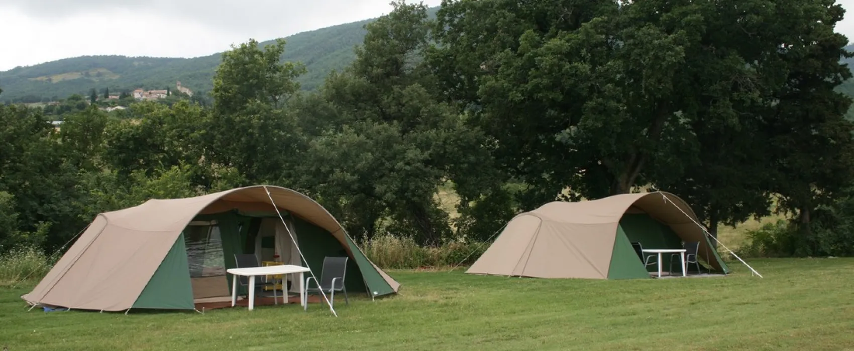 Huis op de Heuvel / Casa del Poggio + app.
