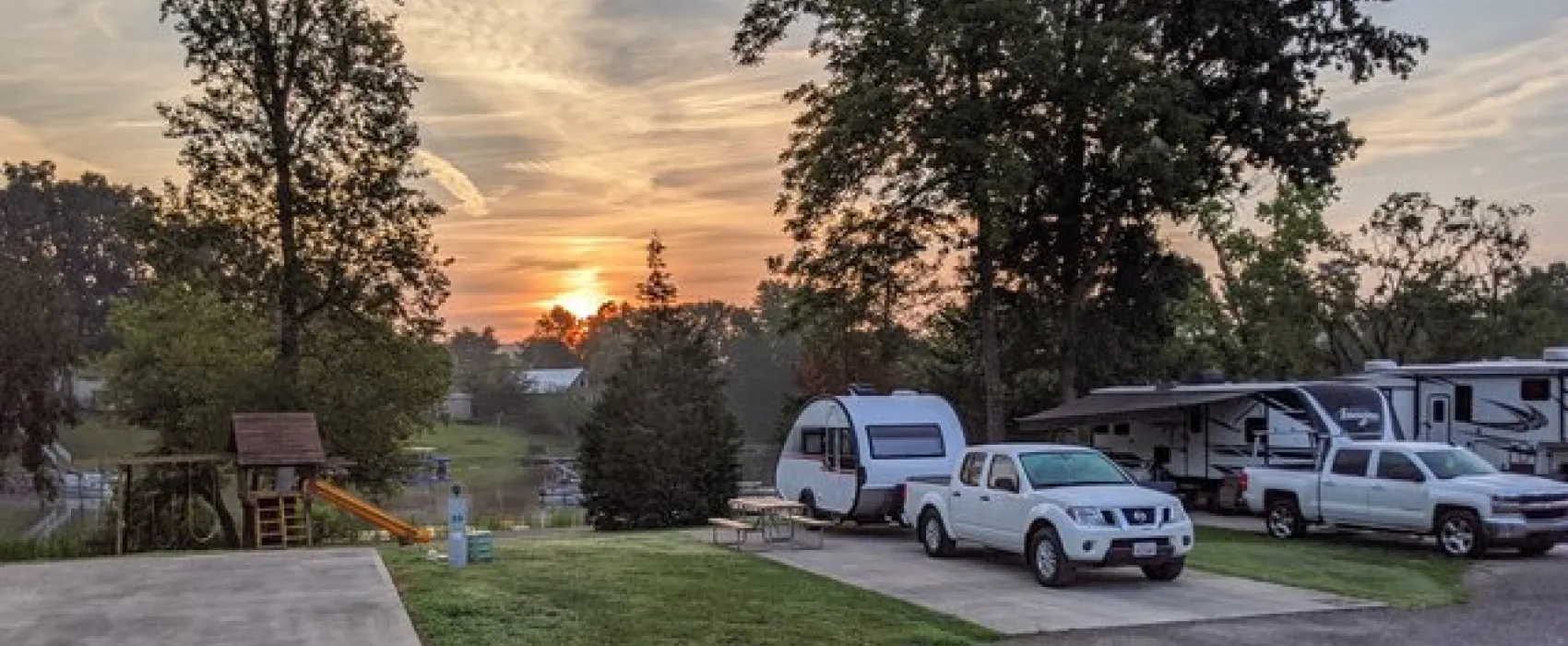 Blue Water Resort & Marina