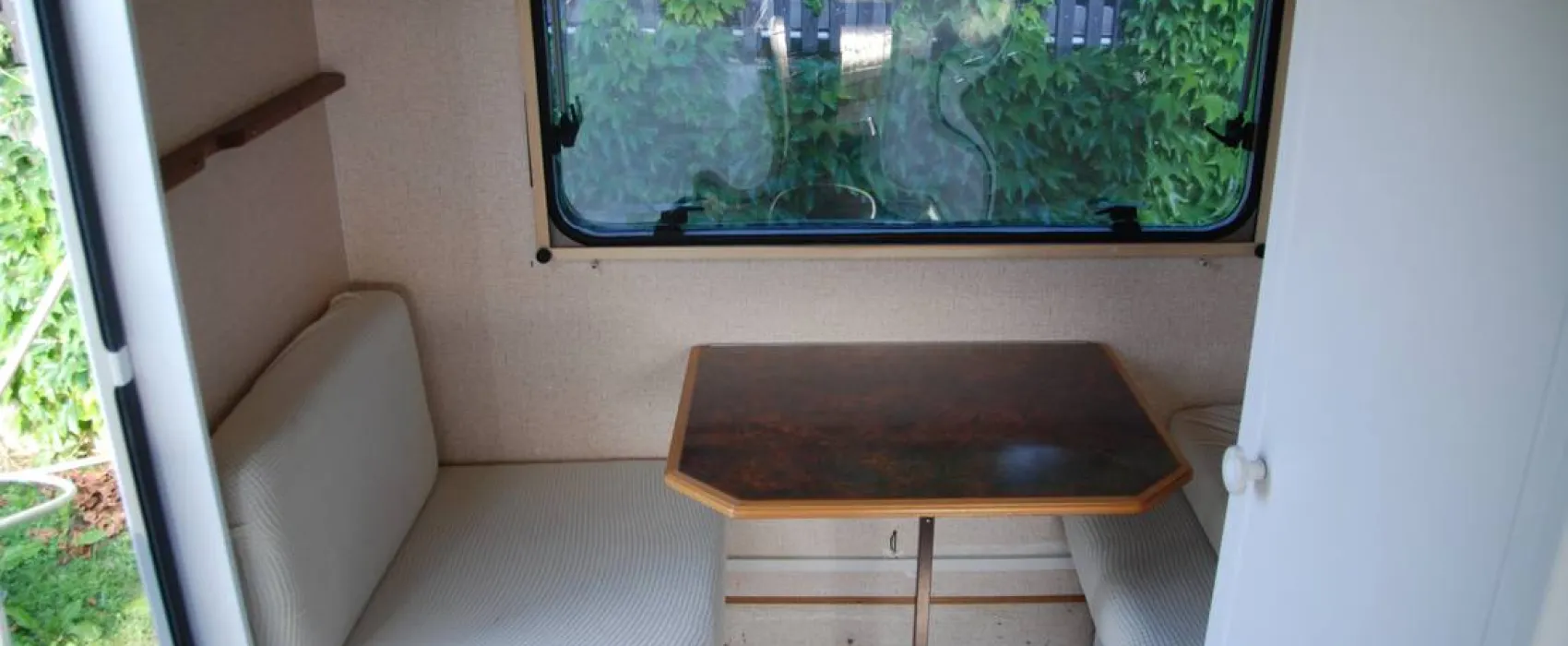 Weinberg-.Naturpark-.Panoramacamping Sausalerland