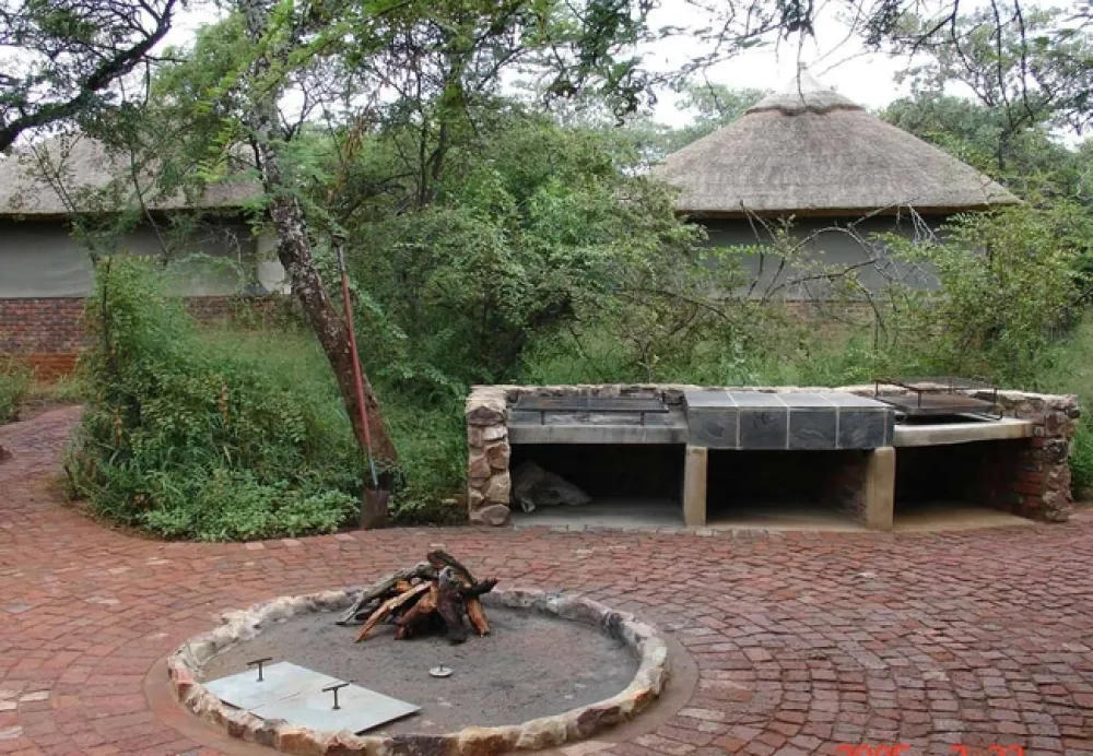 Sondela Moselesele Tent Camp