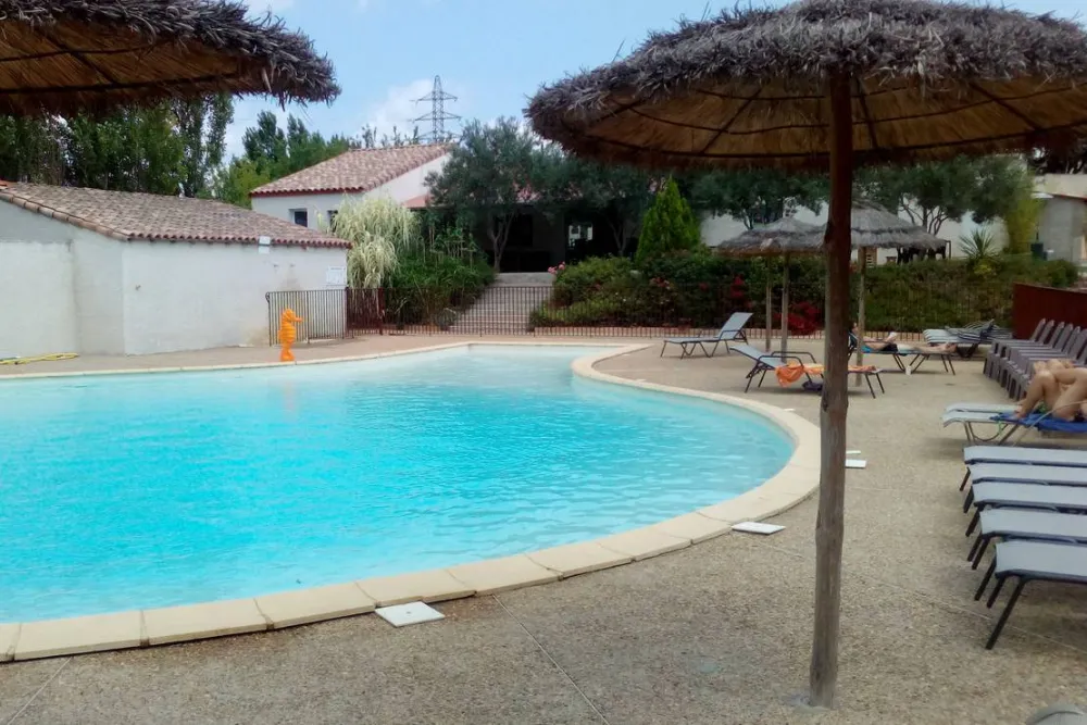 Camping A L'ombre Des Oliviers