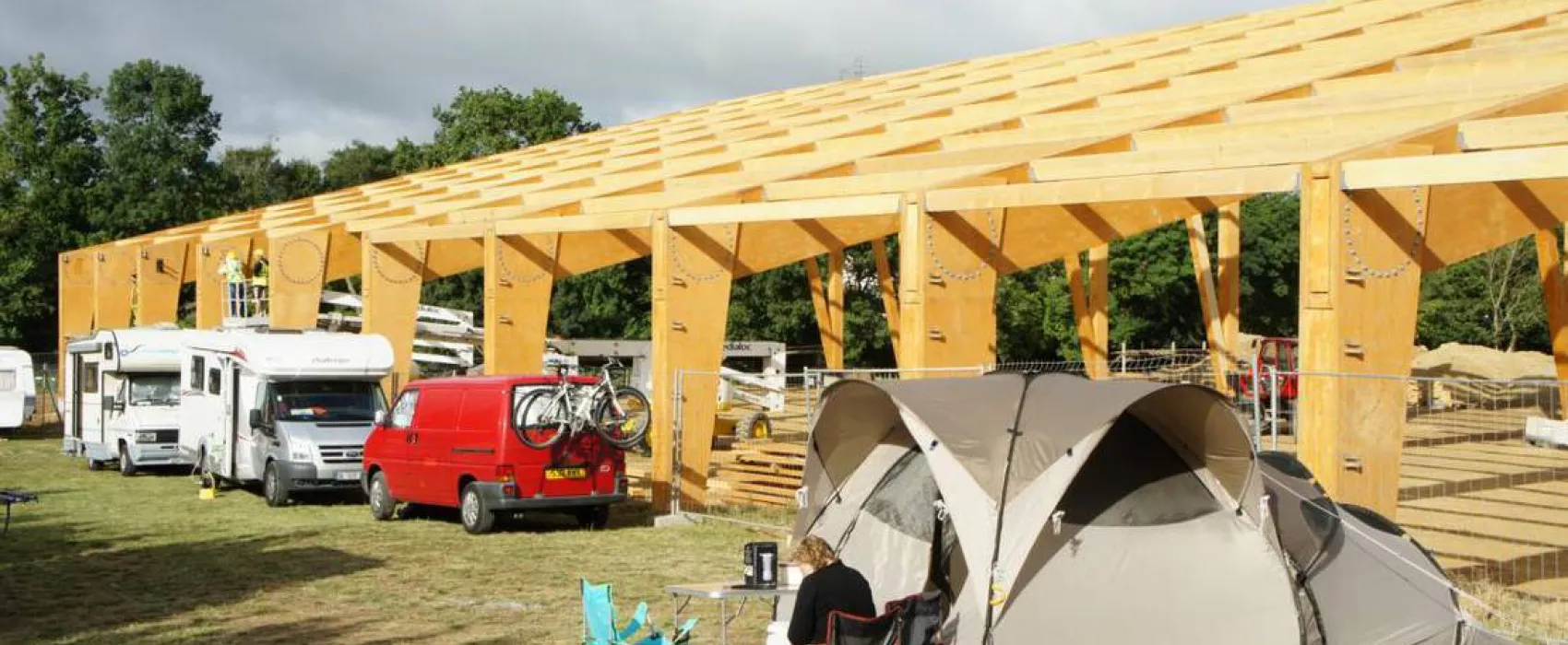 Camping A L'ombre Des Oliviers