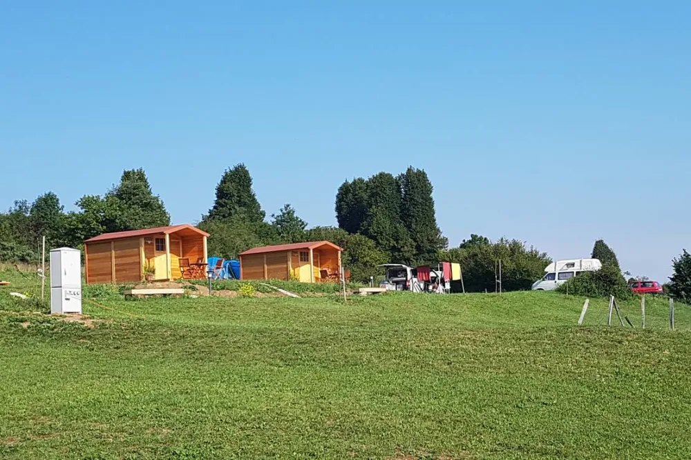 Camping & glamping The Sunrise Hill Pivka