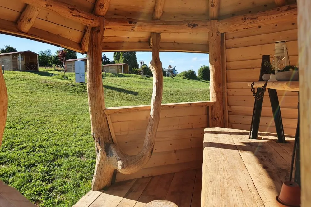 Camping & glamping The Sunrise Hill Pivka