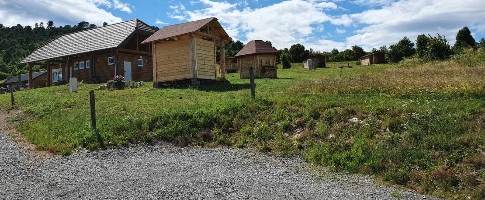 Camping & glamping The Sunrise Hill Pivka