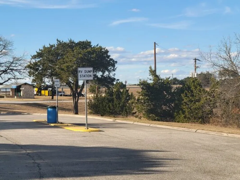 Kerr County RV Dump Station Eastbound