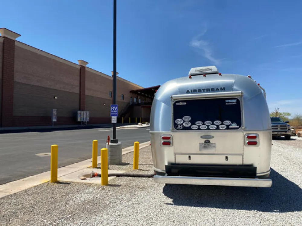 Bee’s Marketplace RV Dump Station