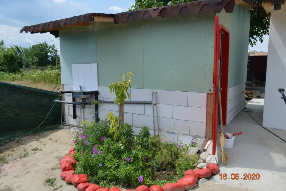 Sunny Paradise Campsite