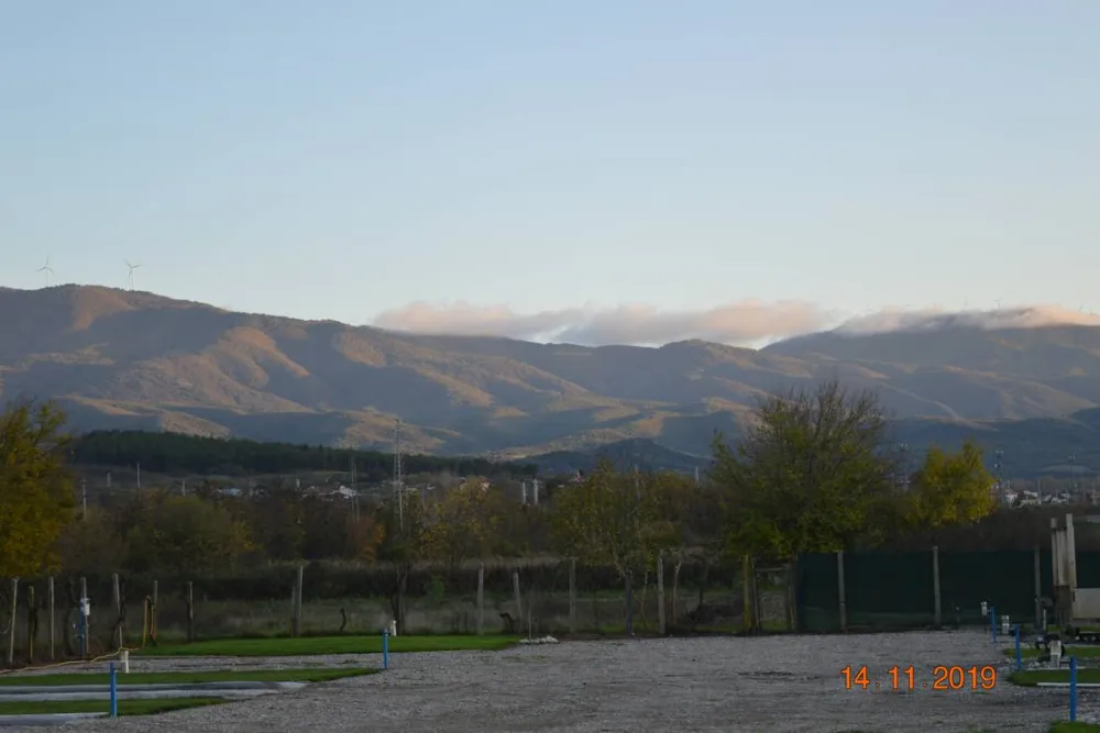 Sunny Paradise Campsite