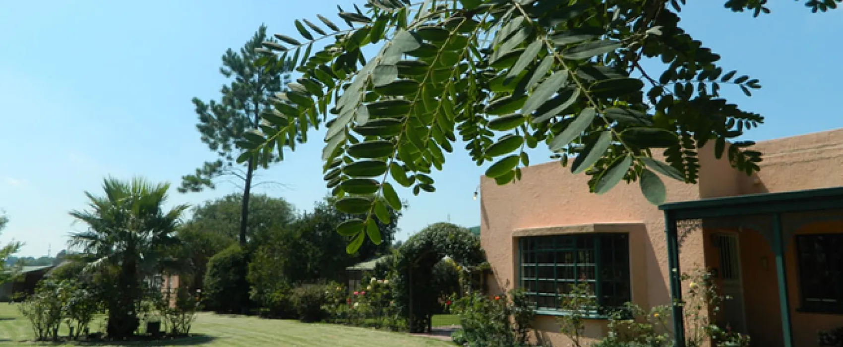 Airport En Route Travel Lodge and Campsite