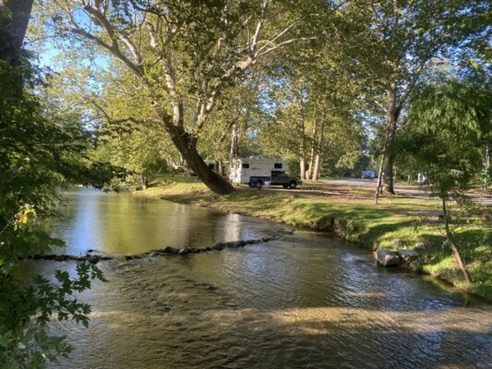 Twin Bridges Meadow Family Campground
