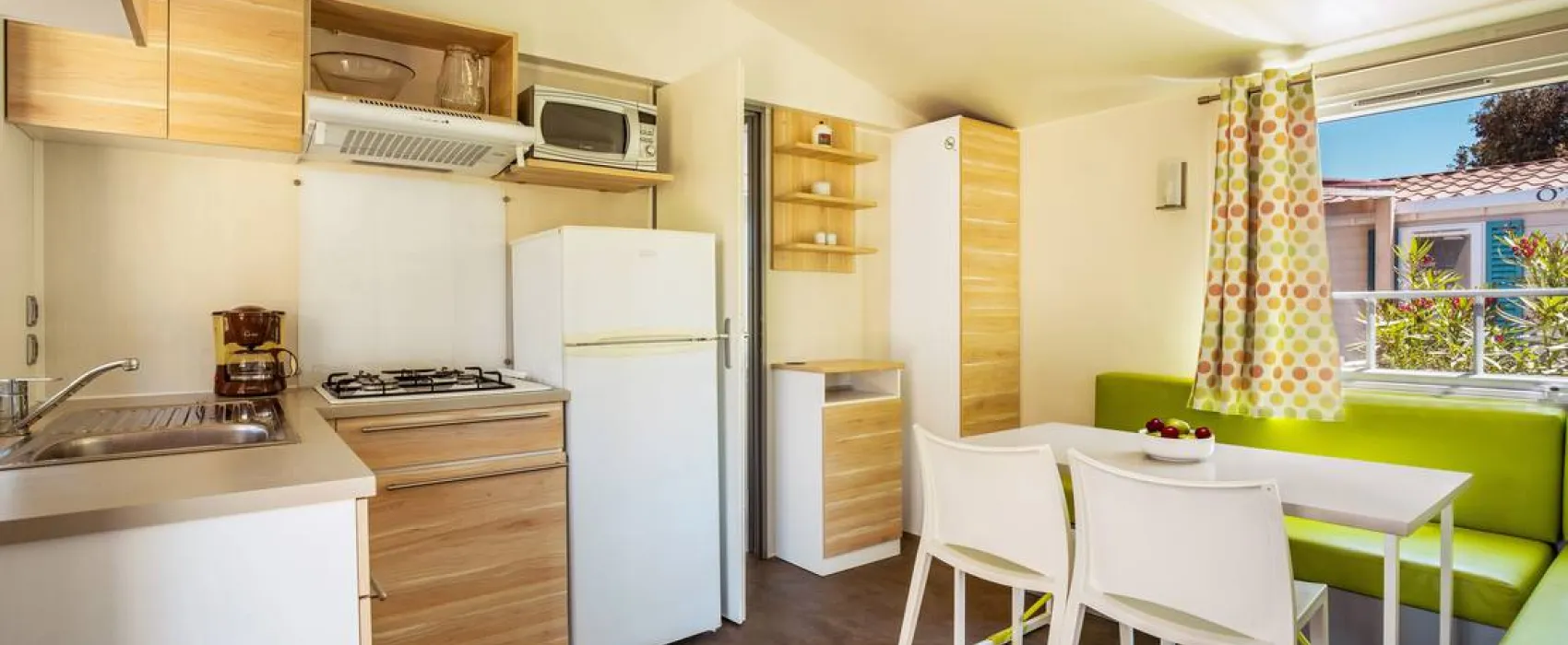 Brioni Sunny Camping