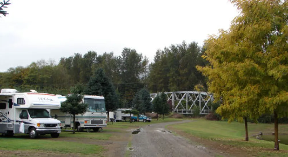 Maple Grove RV & Golf Resort