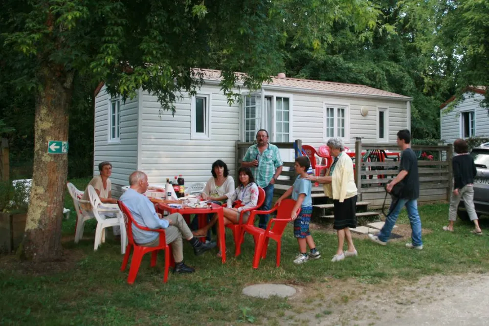 Camping Lac de Néguenou