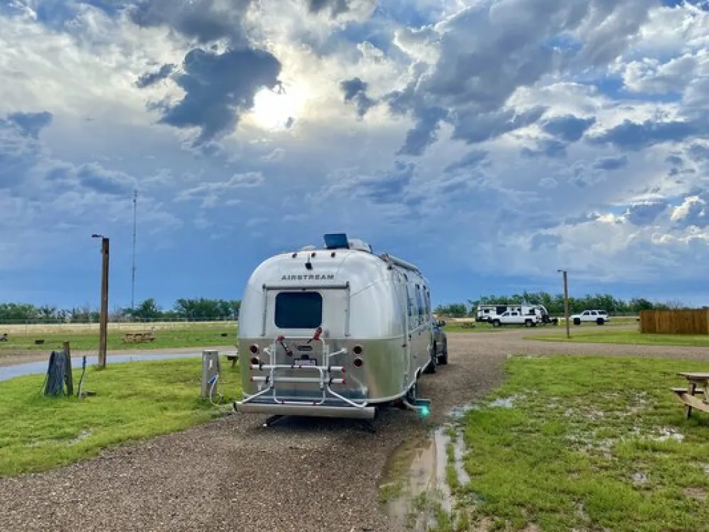 The Hitchin' Post RV Park and Cabins