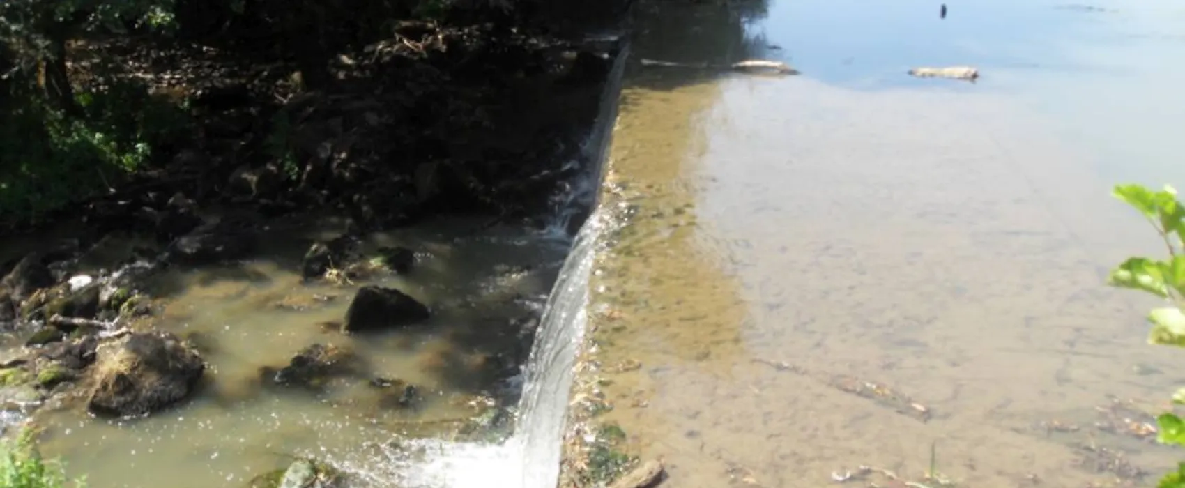 Camping Municipal du Barrage au Port de Pannecot