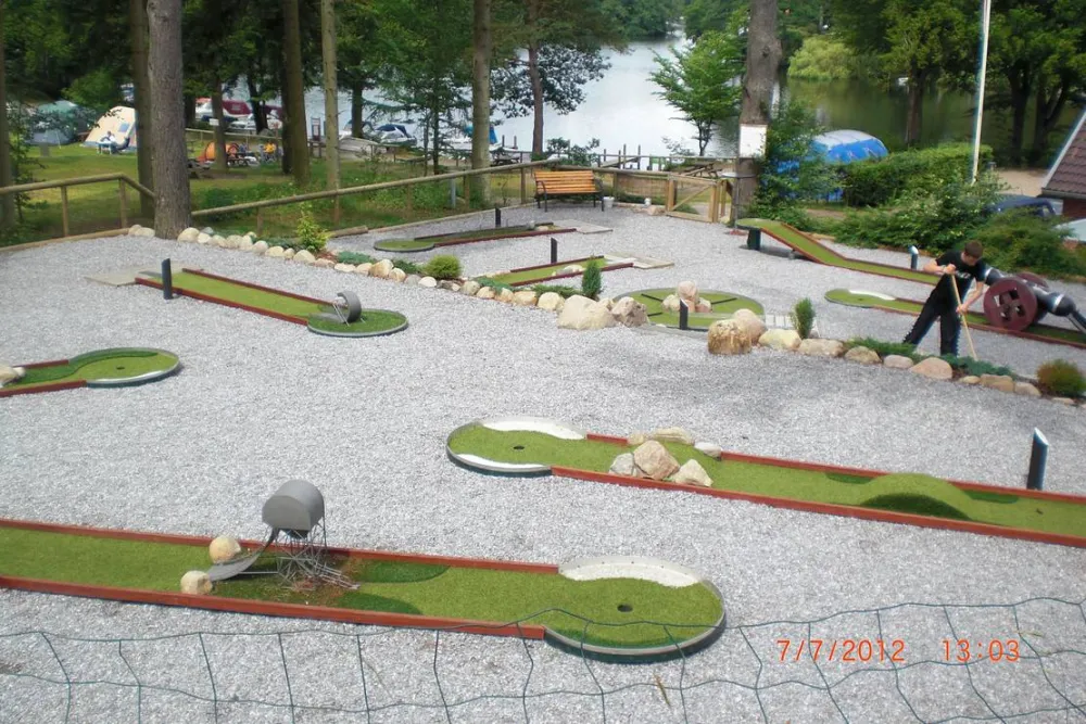 Skyttehusets Camping & Café