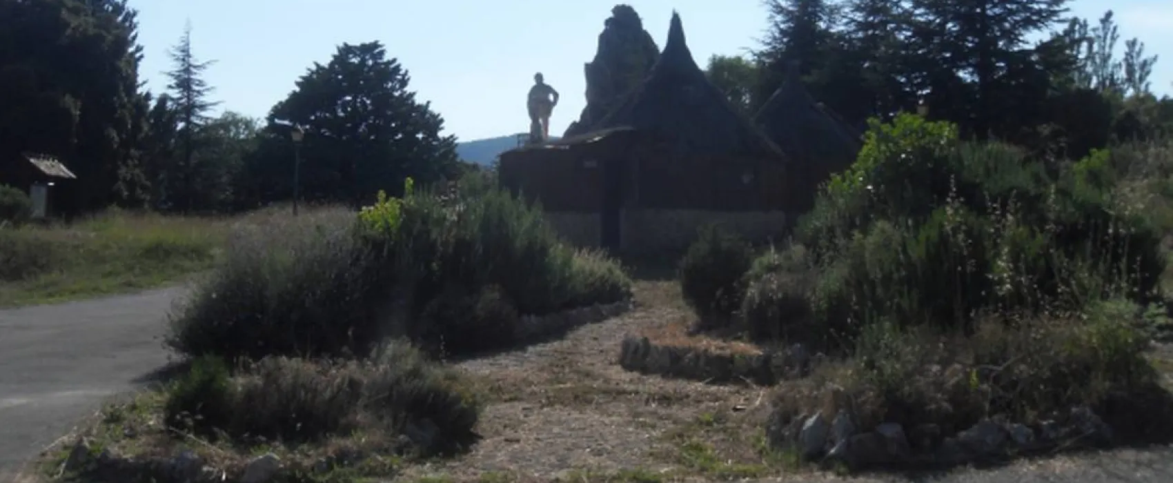 Camping Monumento Al Pastor