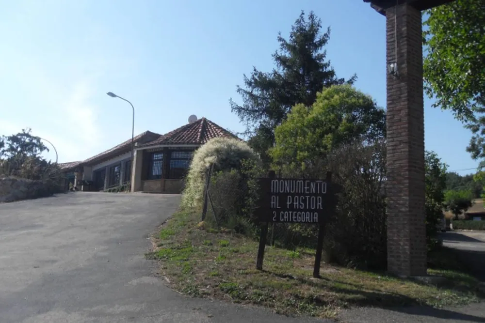 Camping Monumento Al Pastor