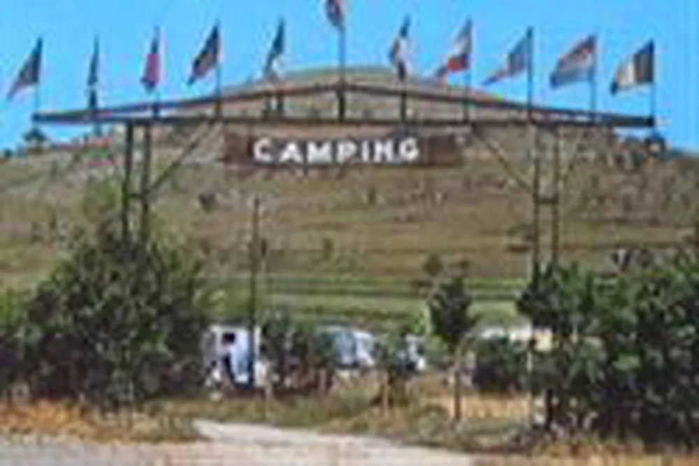 Camping Monumento Al Pastor