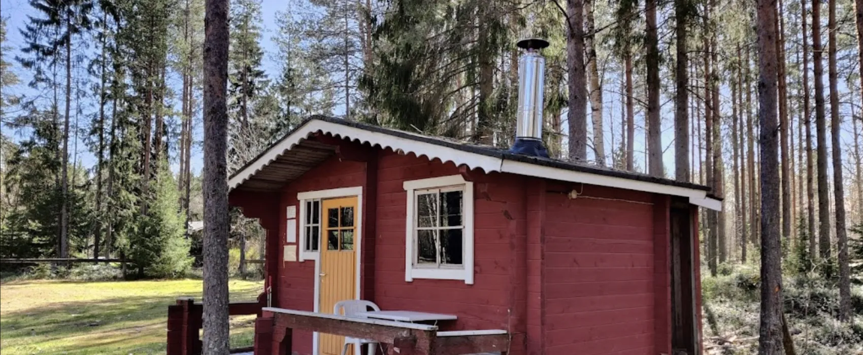 Eläinpuiston matkaparkki