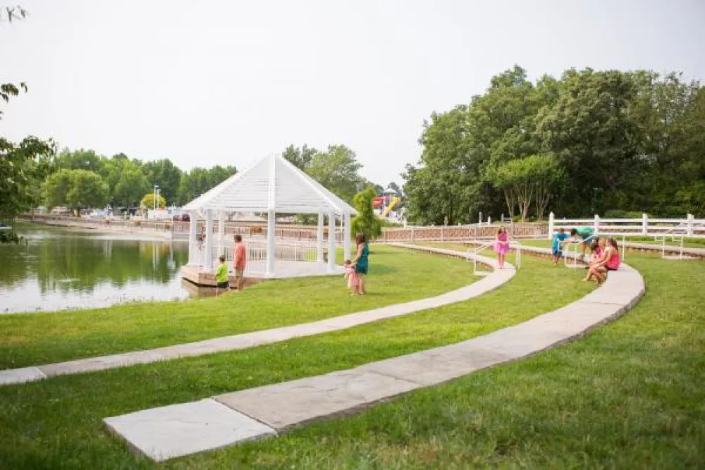 Bethpage Camp-Resort