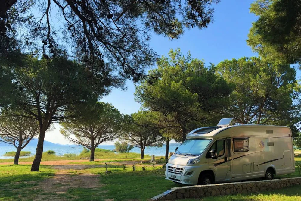 Camp Vransko lake - Crkvine