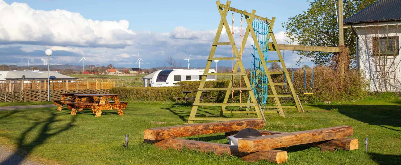 Rödlix Vandrarhem & Camping