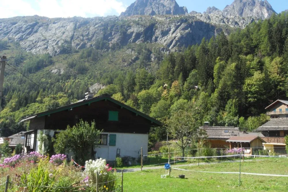 Camping Les Frasserands – Chalet Pierre Semard