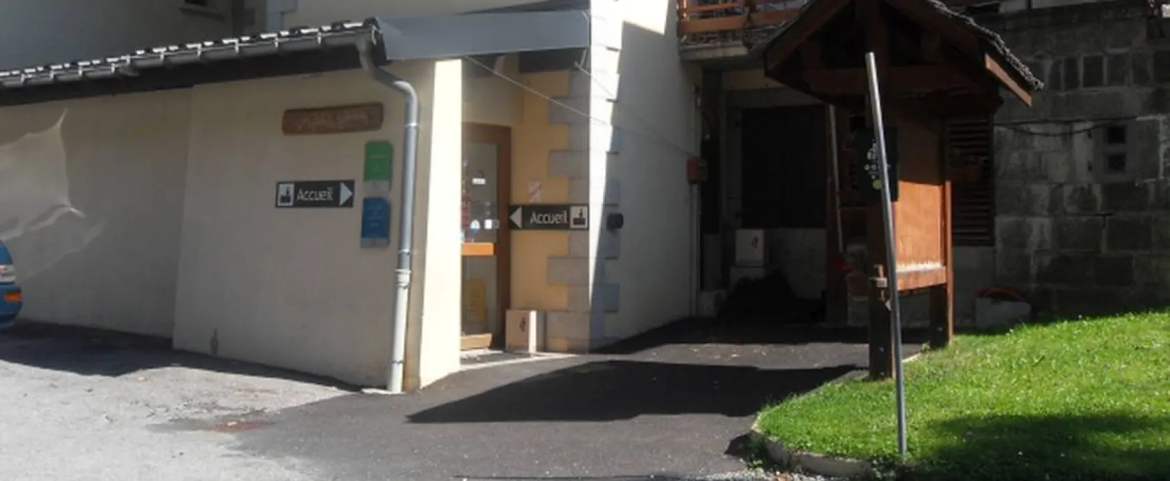 Camping Les Frasserands – Chalet Pierre Semard