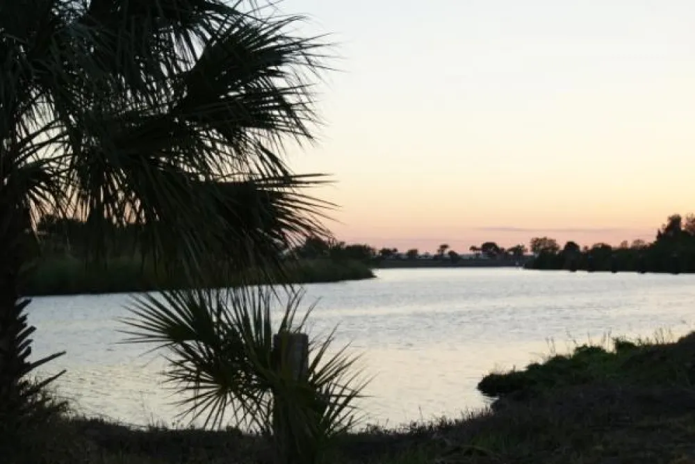 Meadowlark Shores RV Park