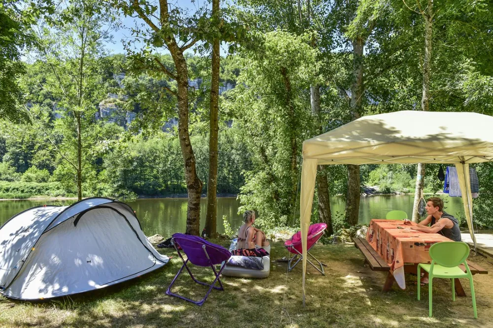 La Rivi&egrave;re Lacave