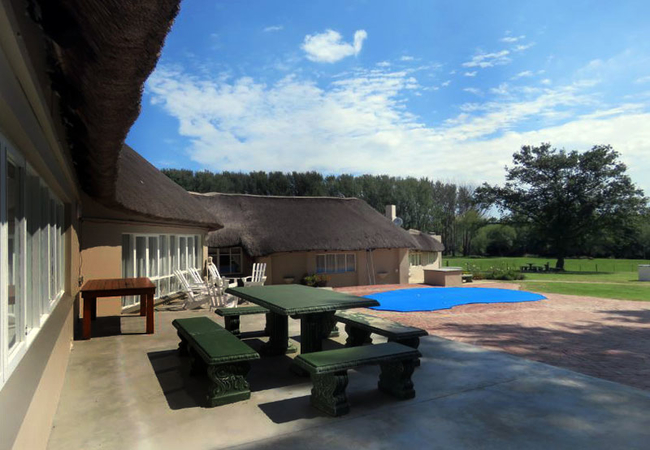 Riverside Manor - Photo 3