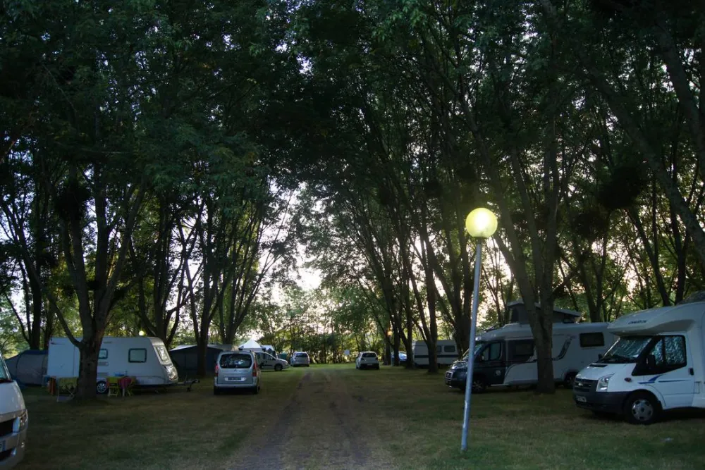 Camping Au Fil De L'eau
