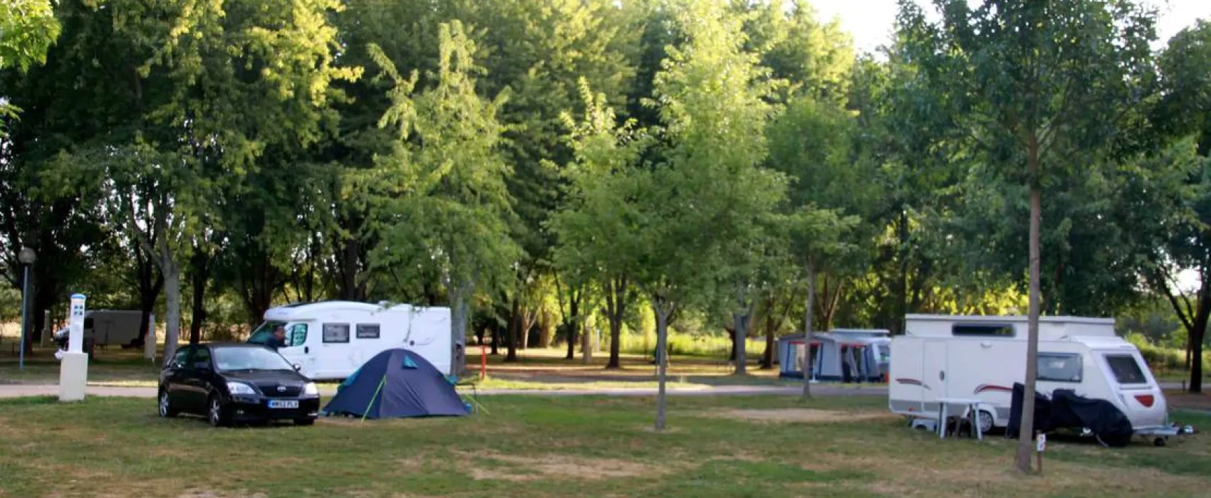 Camping Au Fil De L'eau