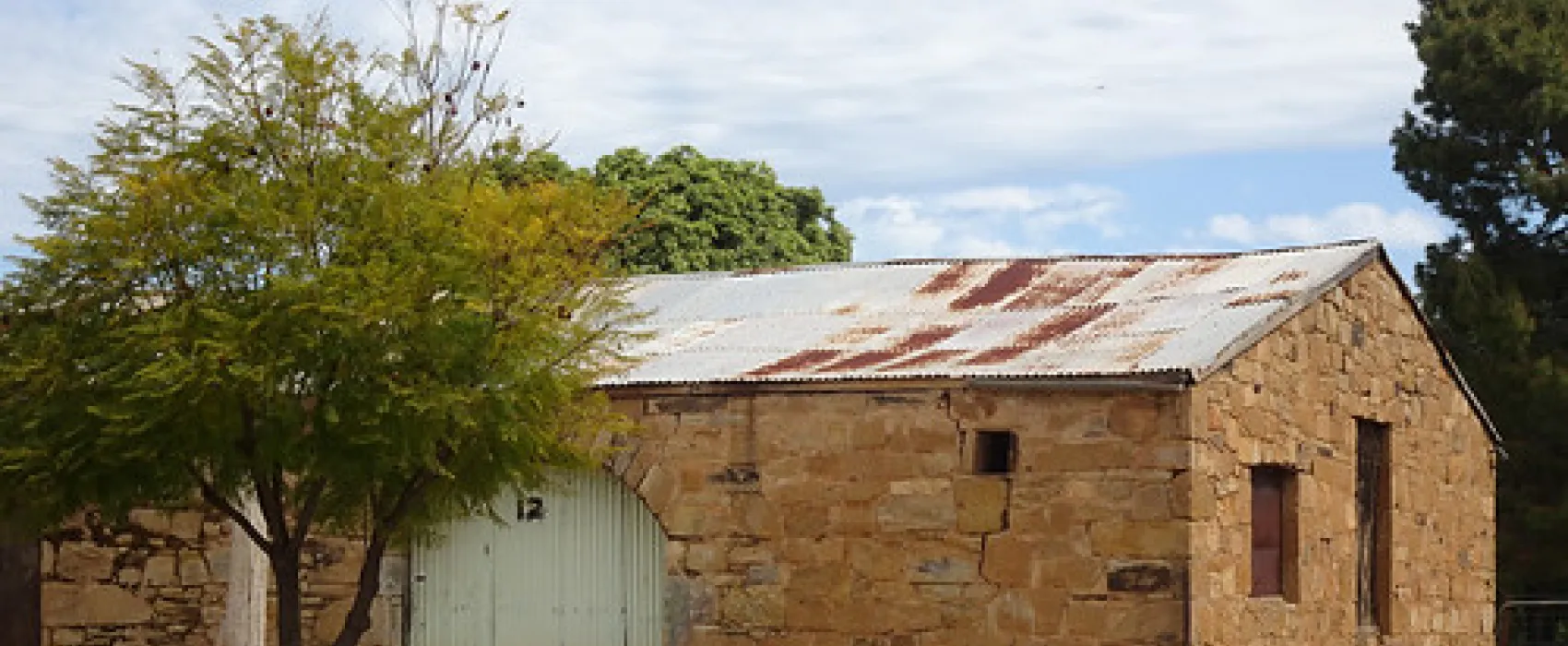 Yakkamoorundie Park at Yacka Campground