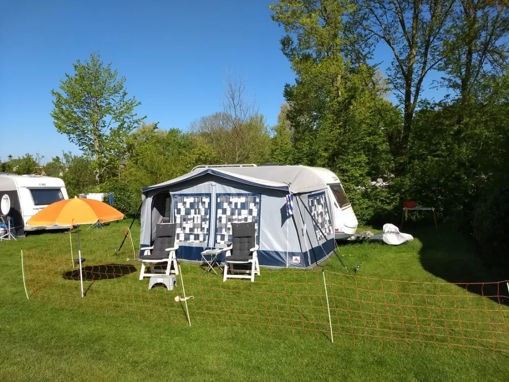 Mini Caming Jachtlusthoeve