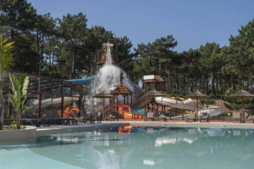 Ohai Nazaré Outdoor Resort