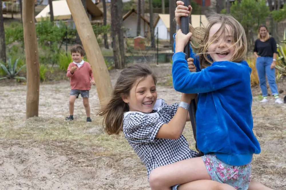 Ohai Nazaré Outdoor Resort