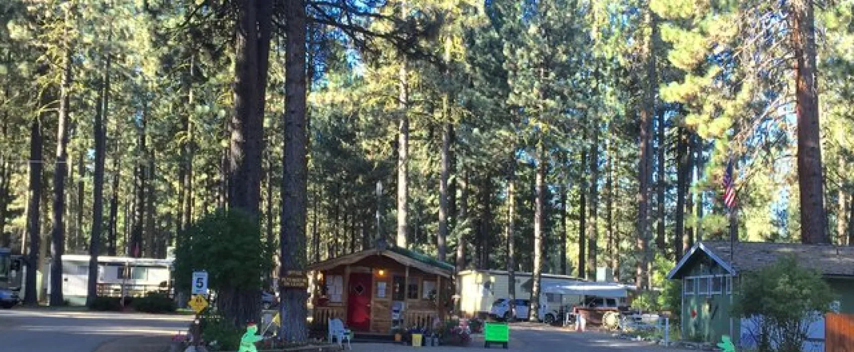Movin' West RV Park