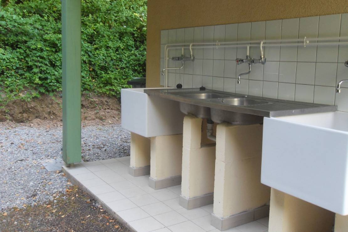 Camping Municipal Villapourcon photo 3